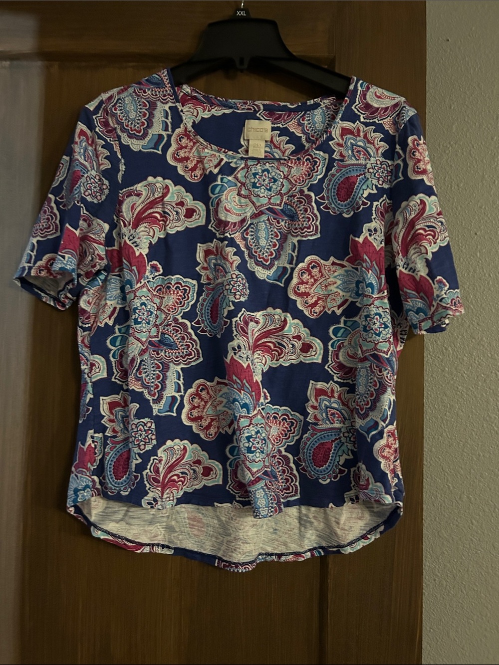 Chico's Navy Blue Paisley Short Sleeve Tee with Pink & Light Blue Accents